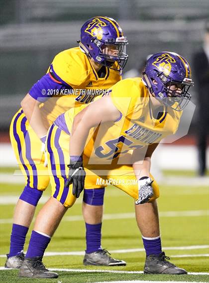 Thumbnail 2 in Edgewood vs Clifton (UIL 3A Bi-District Playoff) photogallery.
