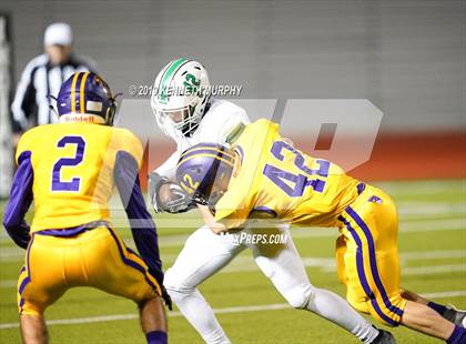 Thumbnail 1 in Edgewood vs Clifton (UIL 3A Bi-District Playoff) photogallery.