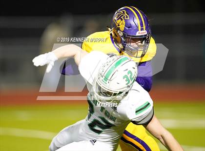 Thumbnail 1 in Edgewood vs Clifton (UIL 3A Bi-District Playoff) photogallery.