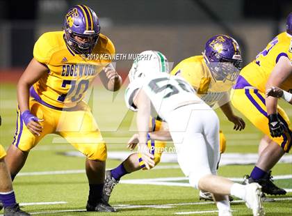 Thumbnail 1 in Edgewood vs Clifton (UIL 3A Bi-District Playoff) photogallery.