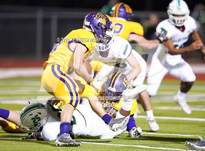 Thumbnail 2 in Edgewood vs Clifton (UIL 3A Bi-District Playoff) photogallery.