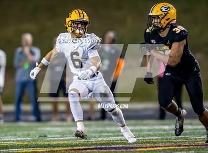 Thumbnail 1 in St. Ignatius @ St. Edward photogallery.