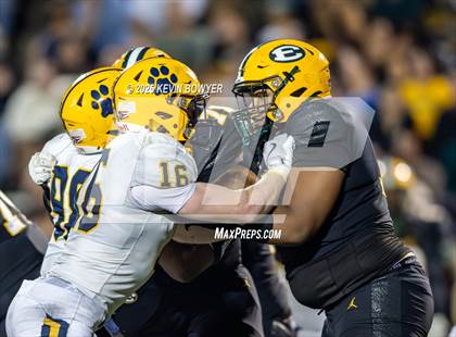 Thumbnail 2 in St. Ignatius @ St. Edward photogallery.