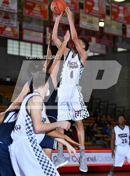 Thumbnail 2 in Rancho Mirage vs. Rolling Hills Prep (Nike Extravaganza) photogallery.