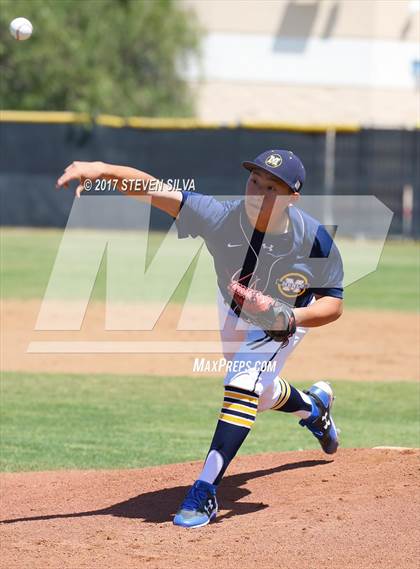 Thumbnail 3 in Del Oro vs. Menlo School (67th Annual San Diego Lions Tournament) photogallery.