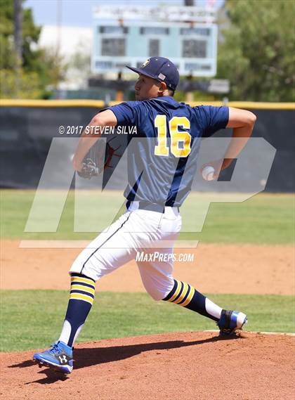 Thumbnail 1 in Del Oro vs. Menlo School (67th Annual San Diego Lions Tournament) photogallery.