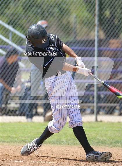 Thumbnail 1 in Del Oro vs. Menlo School (67th Annual San Diego Lions Tournament) photogallery.