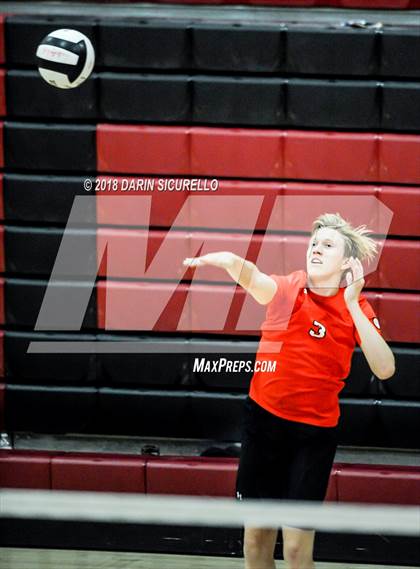Thumbnail 2 in Corona del Sol vs. Hamilton (Brophy Invitational) photogallery.
