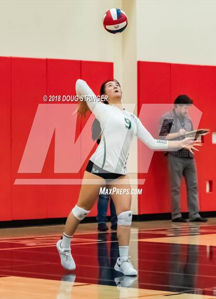 Thumbnail 2 in Harker vs. Notre Dame (CIF-CCS Division IV Championship) photogallery.