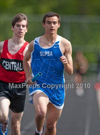 Thumbnail 3 in True Team Section 6AAA (Boys 4x800m Relay) photogallery.