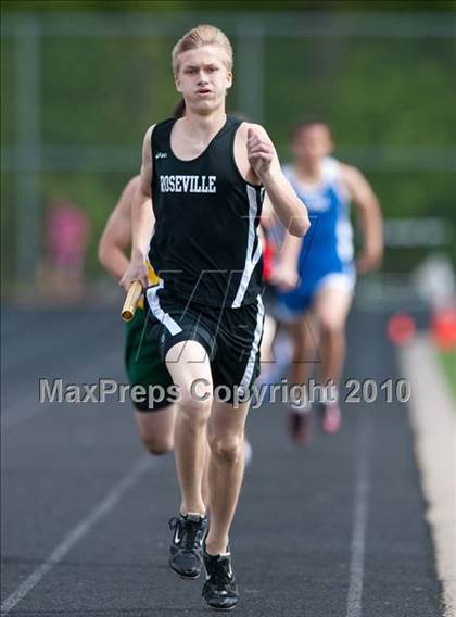 Thumbnail 2 in True Team Section 6AAA (Boys 4x800m Relay) photogallery.