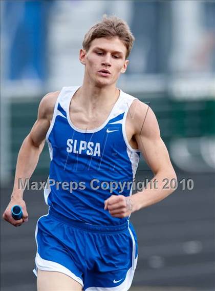 Thumbnail 2 in True Team Section 6AAA (Boys 4x800m Relay) photogallery.