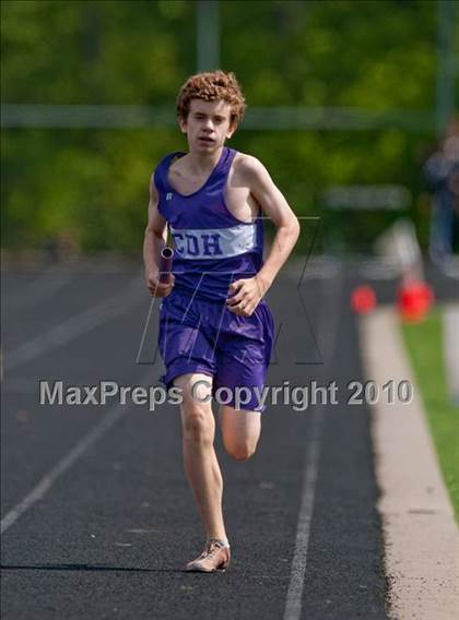 Thumbnail 2 in True Team Section 6AAA (Boys 4x800m Relay) photogallery.