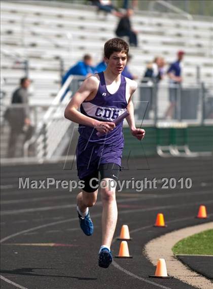 Thumbnail 1 in True Team Section 6AAA (Boys 4x800m Relay) photogallery.