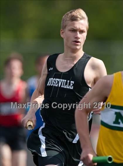 Thumbnail 2 in True Team Section 6AAA (Boys 4x800m Relay) photogallery.