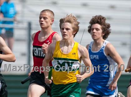 Thumbnail 1 in True Team Section 6AAA (Boys 4x800m Relay) photogallery.