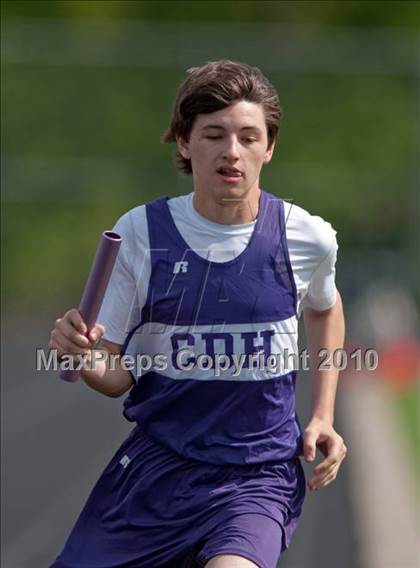 Thumbnail 2 in True Team Section 6AAA (Boys 4x800m Relay) photogallery.