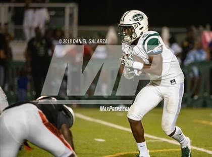Thumbnail 2 in Central vs Booker T Washington photogallery.
