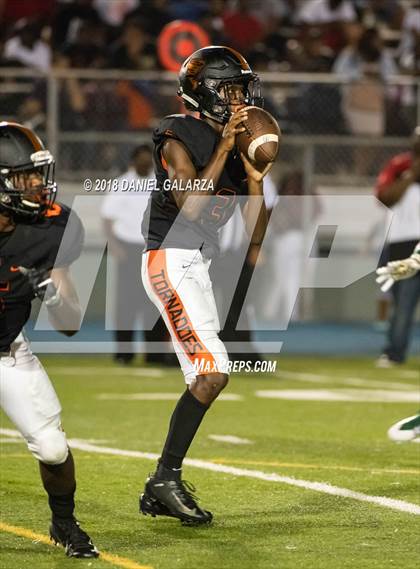 Thumbnail 3 in Central vs Booker T Washington photogallery.