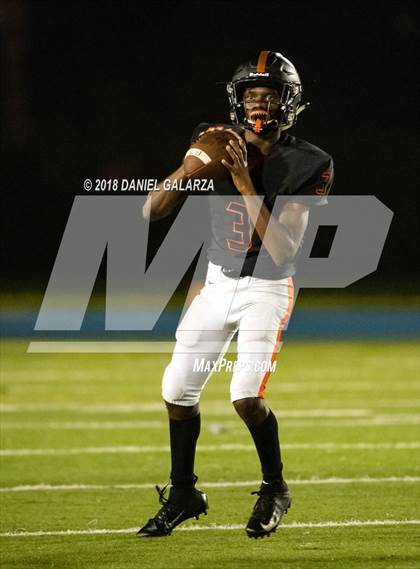 Thumbnail 1 in Central vs Booker T Washington photogallery.