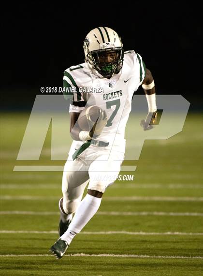 Thumbnail 1 in Central vs Booker T Washington photogallery.