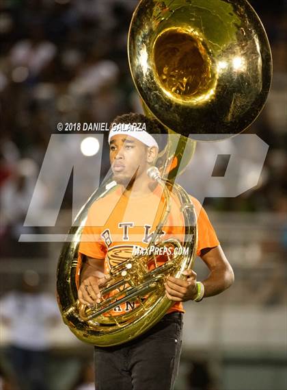 Thumbnail 1 in Central vs Booker T Washington photogallery.