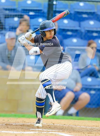 Thumbnail 1 in Sierra Canyon vs Poly photogallery.