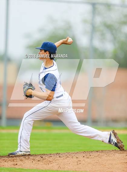 Thumbnail 2 in Sierra Canyon vs Poly photogallery.