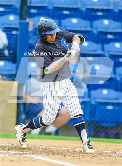 Thumbnail 2 in Sierra Canyon vs Poly photogallery.