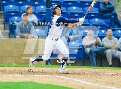 Thumbnail 3 in Sierra Canyon vs Poly photogallery.