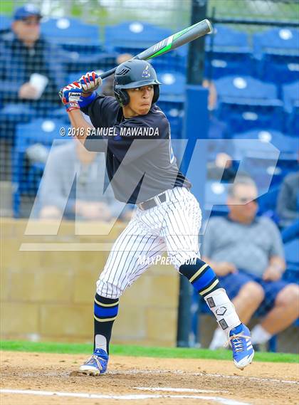 Thumbnail 1 in Sierra Canyon vs Poly photogallery.