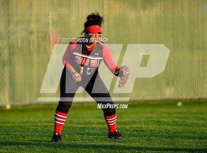 Thumbnail 3 in Irving @ Cedar Hill photogallery.
