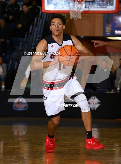 Thumbnail 3 in Centennial vs. Bishop Gorman (Tarkanian Classic) photogallery.