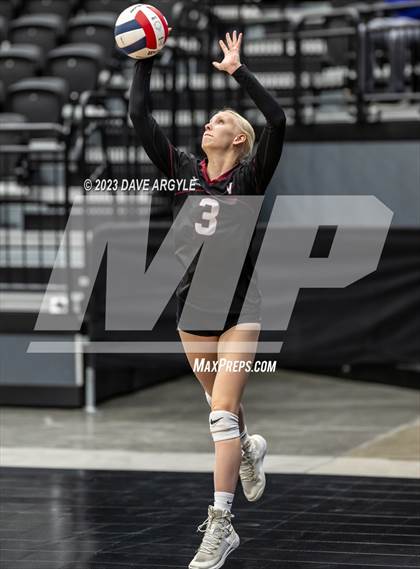 Thumbnail 2 in Brighton vs. Viewmont (UHSAA 5A 2nd Round) photogallery.