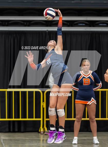 Thumbnail 3 in Brighton vs. Viewmont (UHSAA 5A 2nd Round) photogallery.