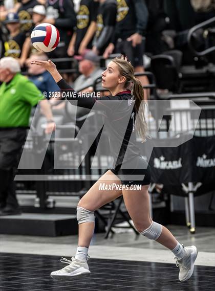 Thumbnail 2 in Brighton vs. Viewmont (UHSAA 5A 2nd Round) photogallery.