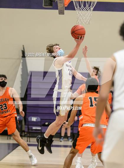 Thumbnail 3 in Greeley Central @ Holy Family photogallery.