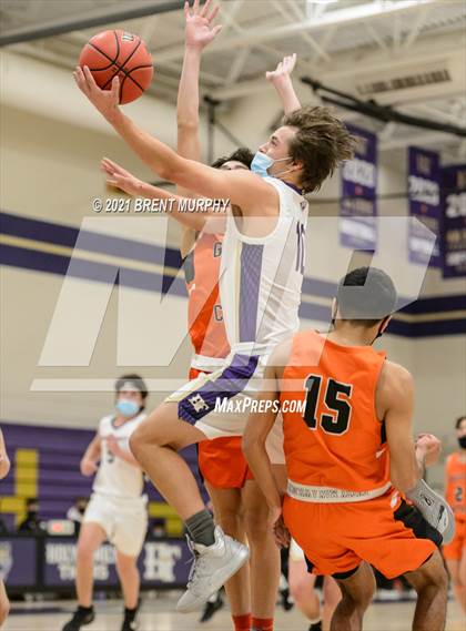 Thumbnail 3 in Greeley Central @ Holy Family photogallery.