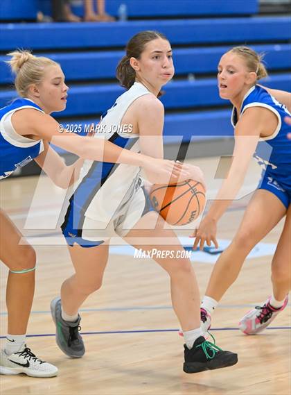 Thumbnail 3 in Prescott vs. Dixie (Section 7) photogallery.