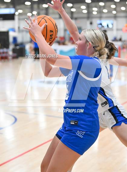 Thumbnail 3 in Prescott vs. Dixie (Section 7) photogallery.