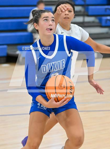 Thumbnail 2 in Prescott vs. Dixie (Section 7) photogallery.