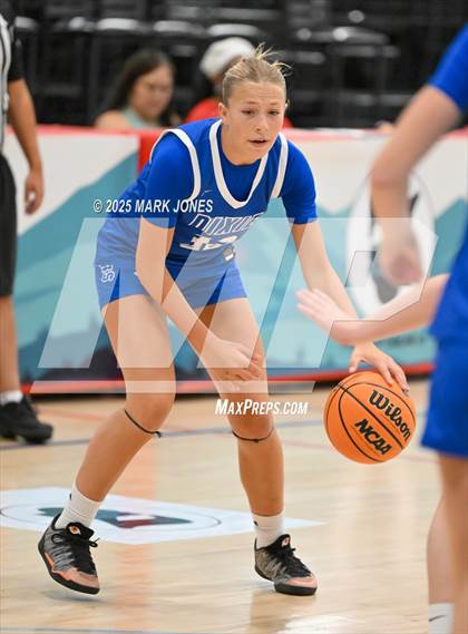 Thumbnail 2 in Prescott vs. Dixie (Section 7) photogallery.