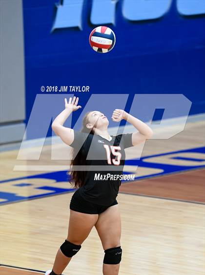 Thumbnail 2 in Haltom @ Weatherford photogallery.