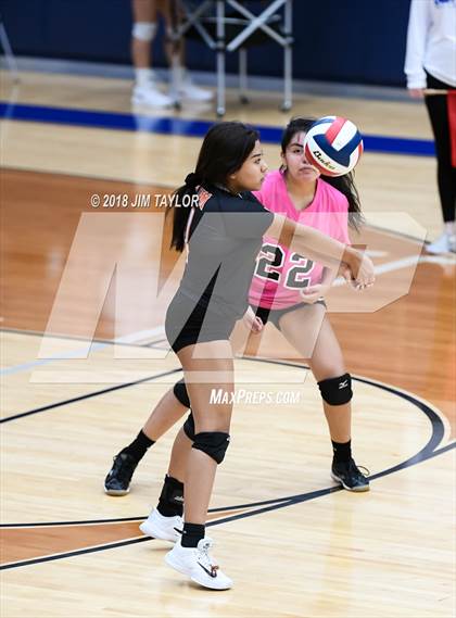 Thumbnail 3 in Haltom @ Weatherford photogallery.