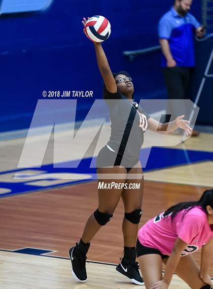 Thumbnail 3 in Haltom @ Weatherford photogallery.