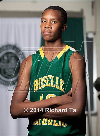 Thumbnail 1 in Roselle Catholic (Preseason Top 10 Photo Shoot) photogallery.