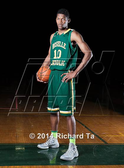 Thumbnail 2 in Roselle Catholic (Preseason Top 10 Photo Shoot) photogallery.