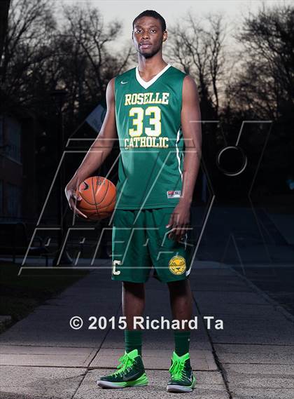 Thumbnail 2 in Roselle Catholic (Preseason Top 10 Photo Shoot) photogallery.