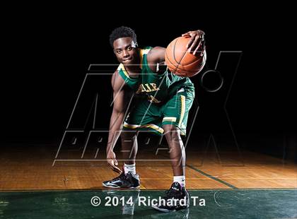Thumbnail 2 in Roselle Catholic (Preseason Top 10 Photo Shoot) photogallery.