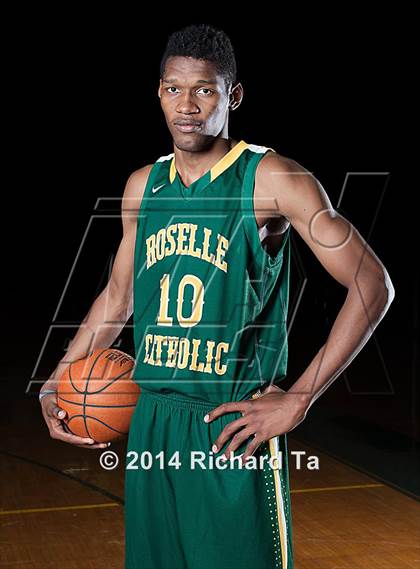 Thumbnail 3 in Roselle Catholic (Preseason Top 10 Photo Shoot) photogallery.